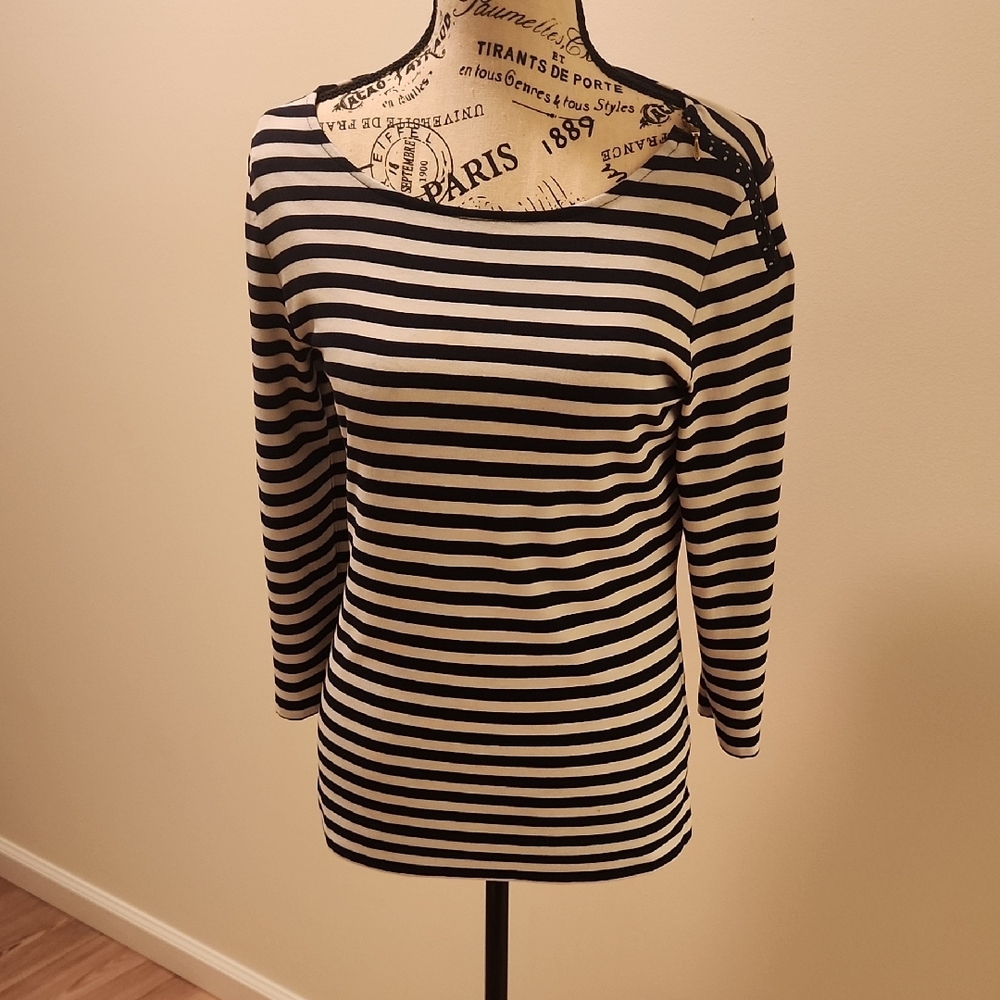 The Limited Black and White Fitted Blouse